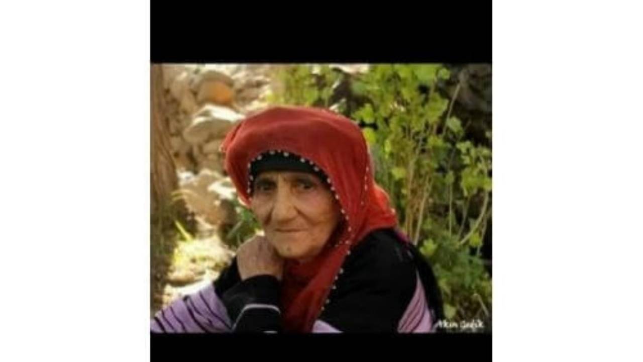 Elgazi Köyü – Türbe ve Mezarlar&nbsp;