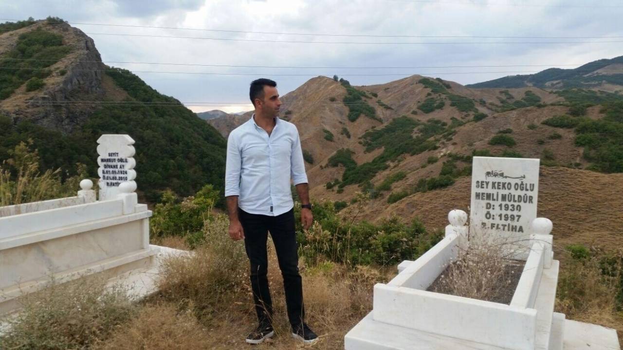 Elgazi Köyü – Türbe ve Mezarlar&nbsp;