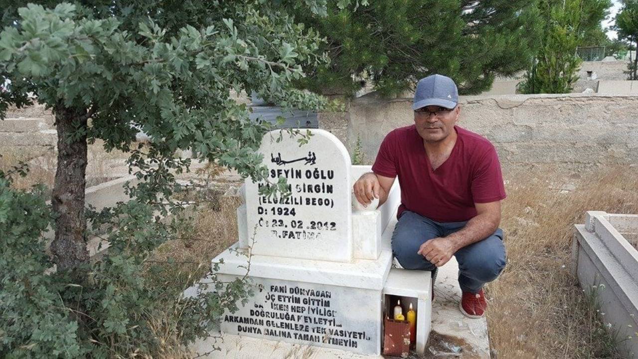 Elgazi Köyü – Türbe ve Mezarlar&nbsp;