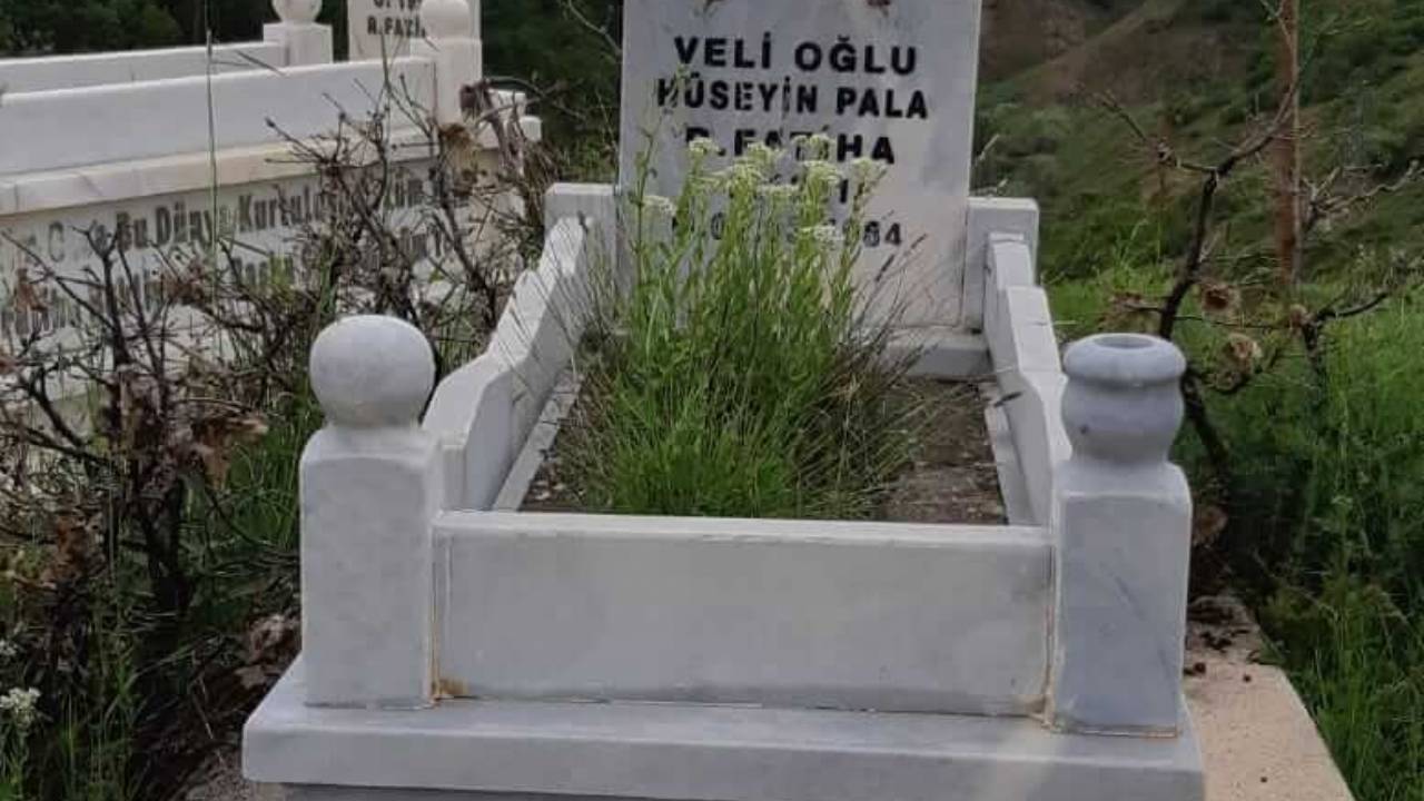 Elgazi Köyü – Türbe ve Mezarlar&nbsp;